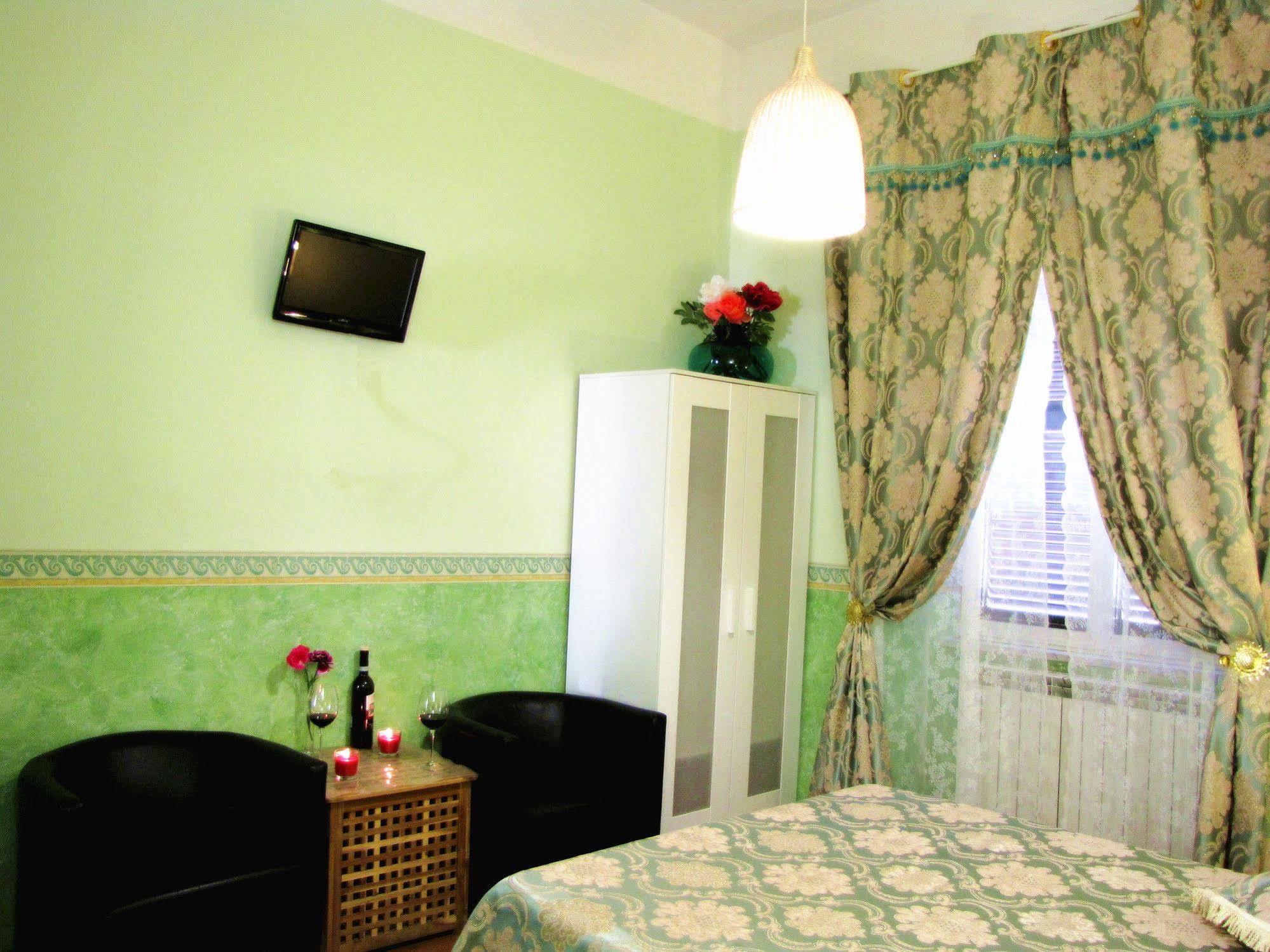 Holiday Sunny Roma B&B Exteriér fotografie